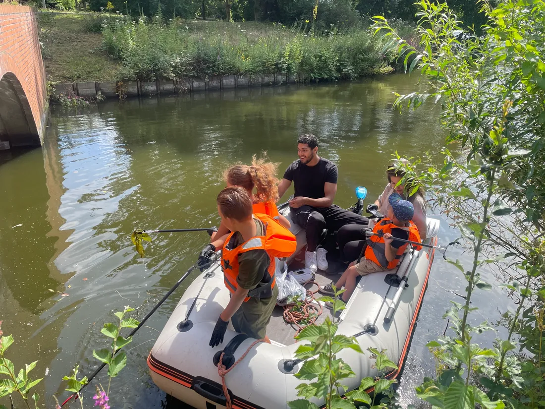 Kinderen in actie bij Verloot je Zooitje — sfeerfoto 19
