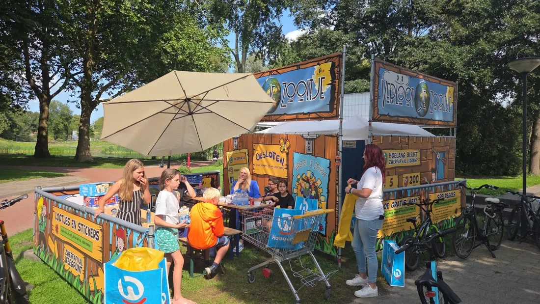 Kinderen in actie bij Verloot je Zooitje — sfeerfoto 6